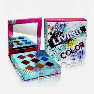 Hank & Henry Living In Color Eyeshadow Palette *NEW*